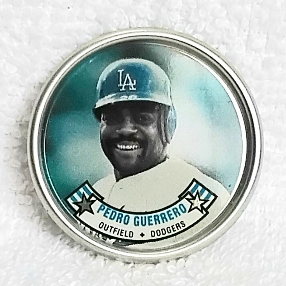 3/$20 Vintage & Mint 1988 Topps MLB Pedro Guerrero 1 1/2" Metal Coin 43/60!!